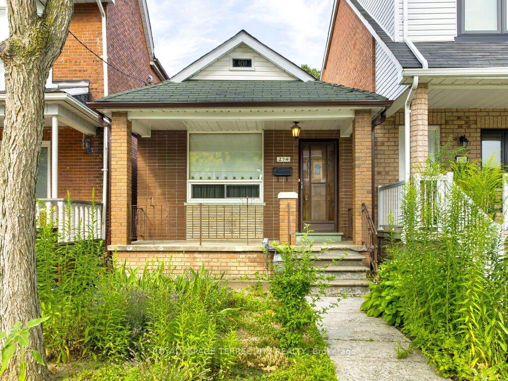 Photo of 274 Harvie Avenue, Toronto, ON M6E 4K6 (MLS # W13665832)