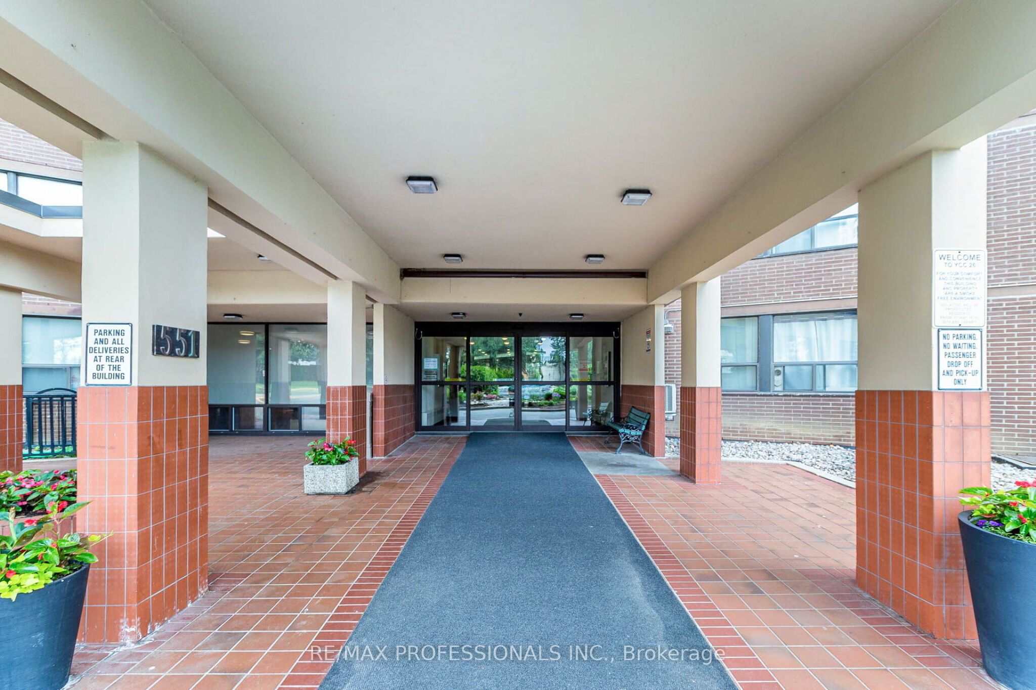 551 The West Mall N/A 1618