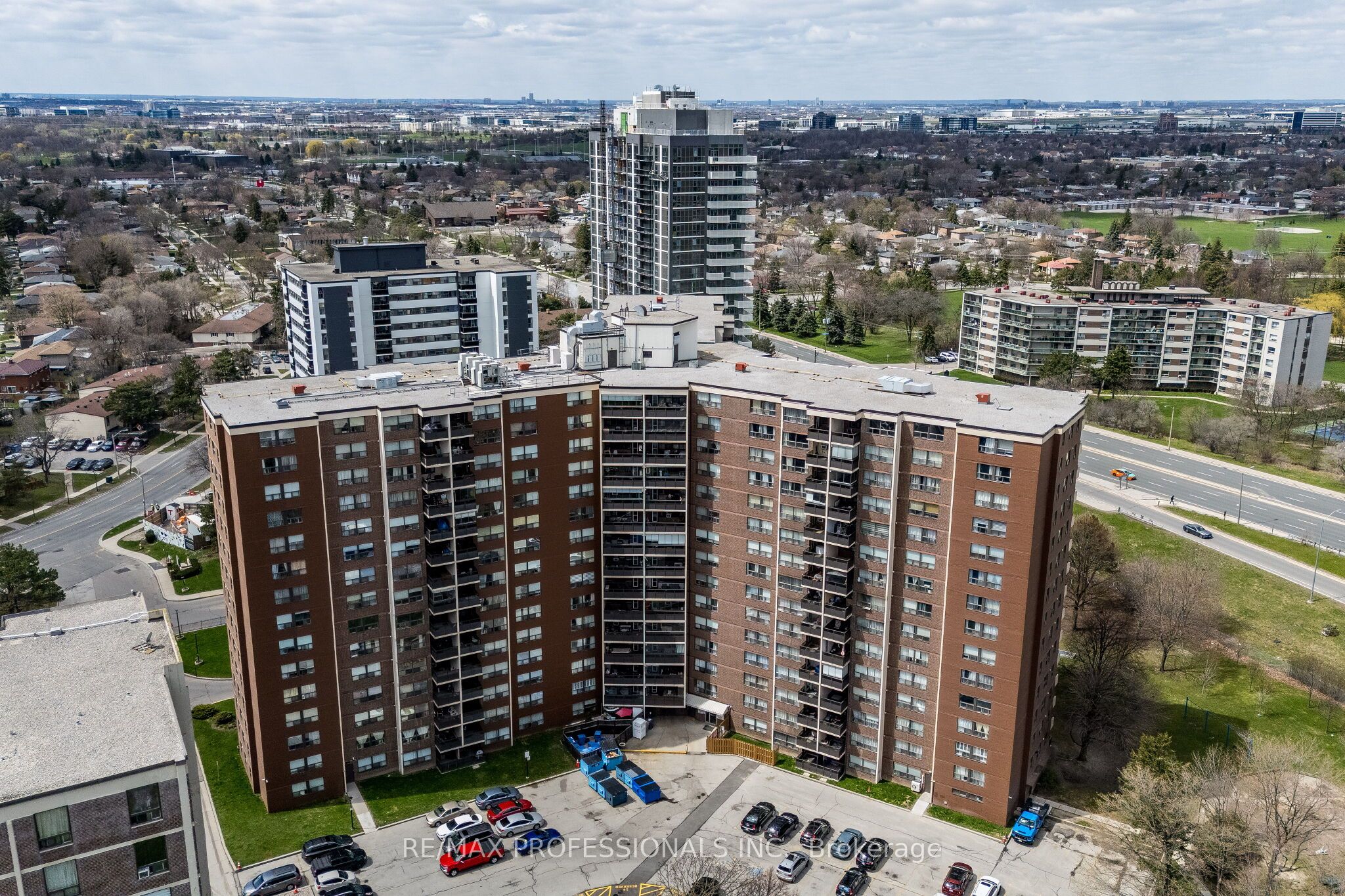 551 The West Mall N/A 1618