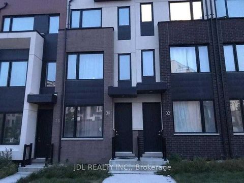 30 Sarah Jackson Crescent Toronto ON M3K 0B6