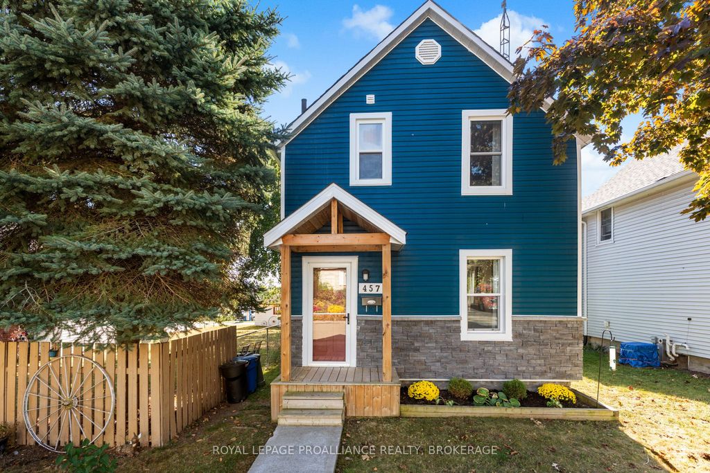 Photo of 457 Garden Street, Gananoque, ON K7G 1J6 (MLS # X12450672)