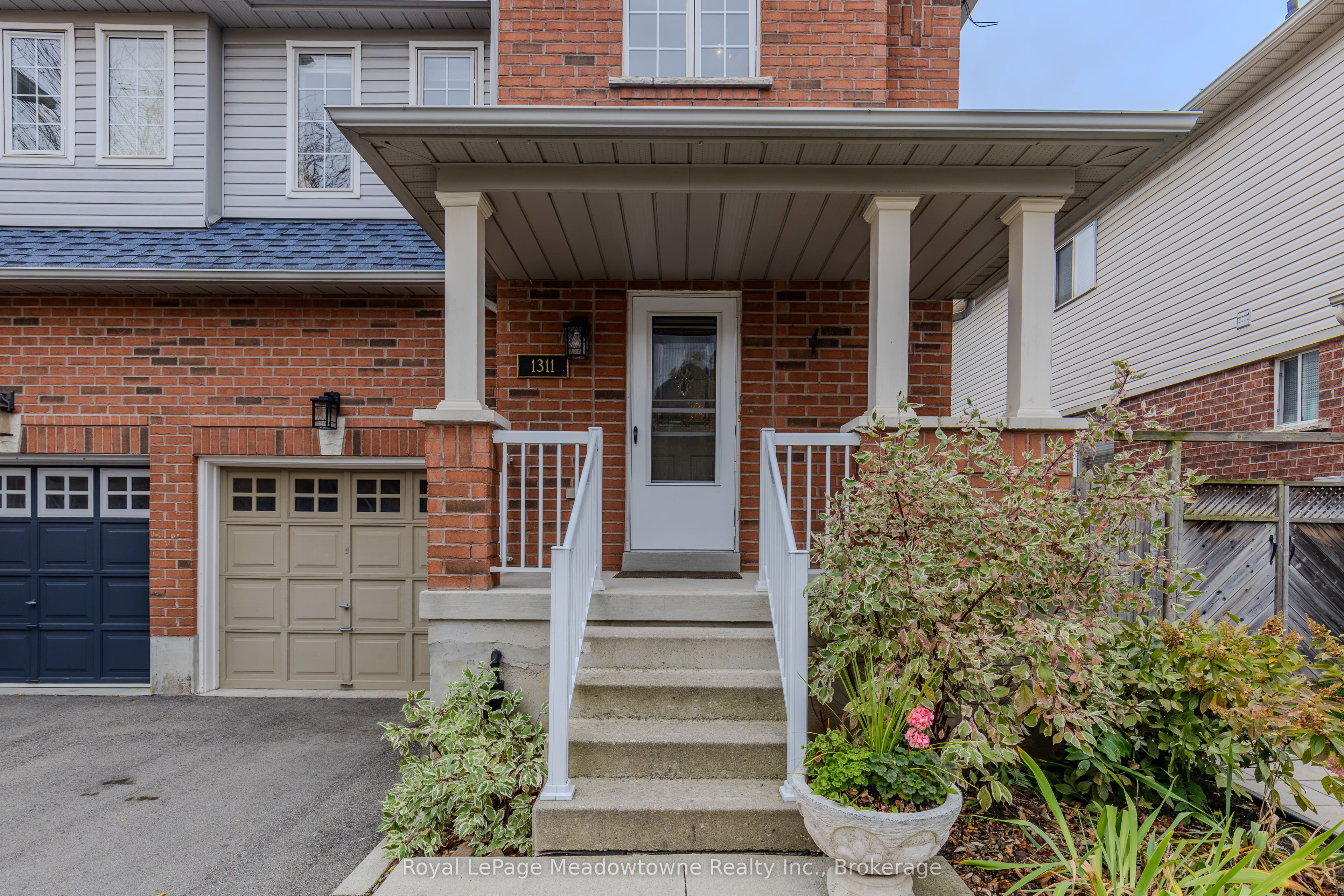 1311 Cartmer Way