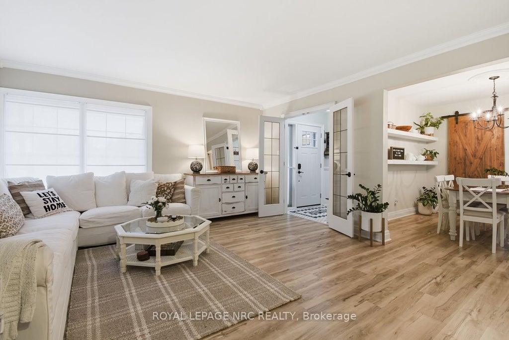Photo of 1 NANCY Drive, St. Catharines, ON L2M 1Y4 (MLS # X13895360)