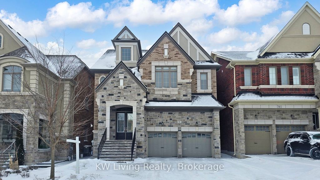 Photo of 92 Giardina Crescent S, Richmond Hill, ON L4B 0G1 (MLS # N13429082)