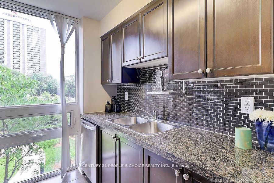 3 Michael Power Place 203