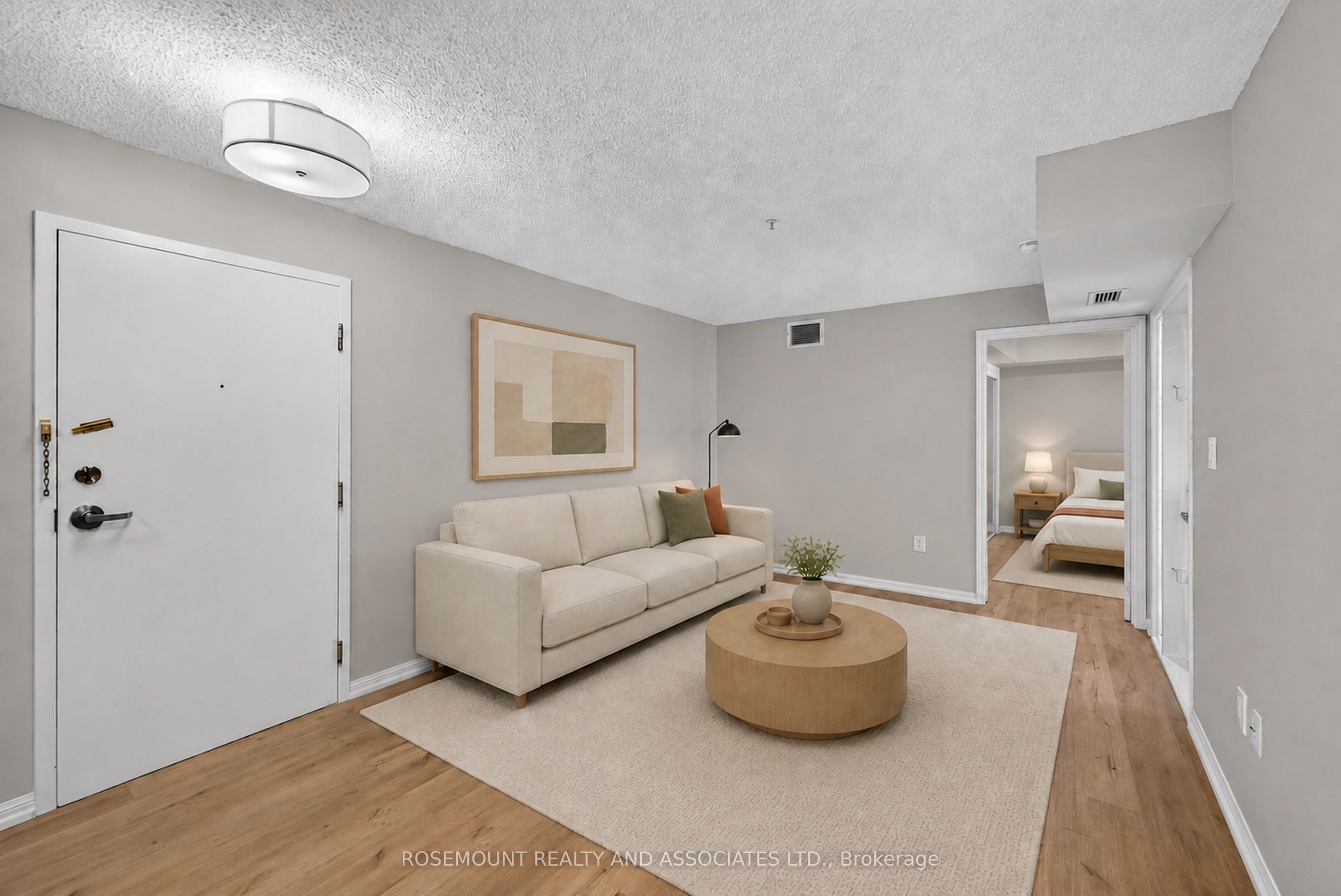 5225 Finch Avenue E 202