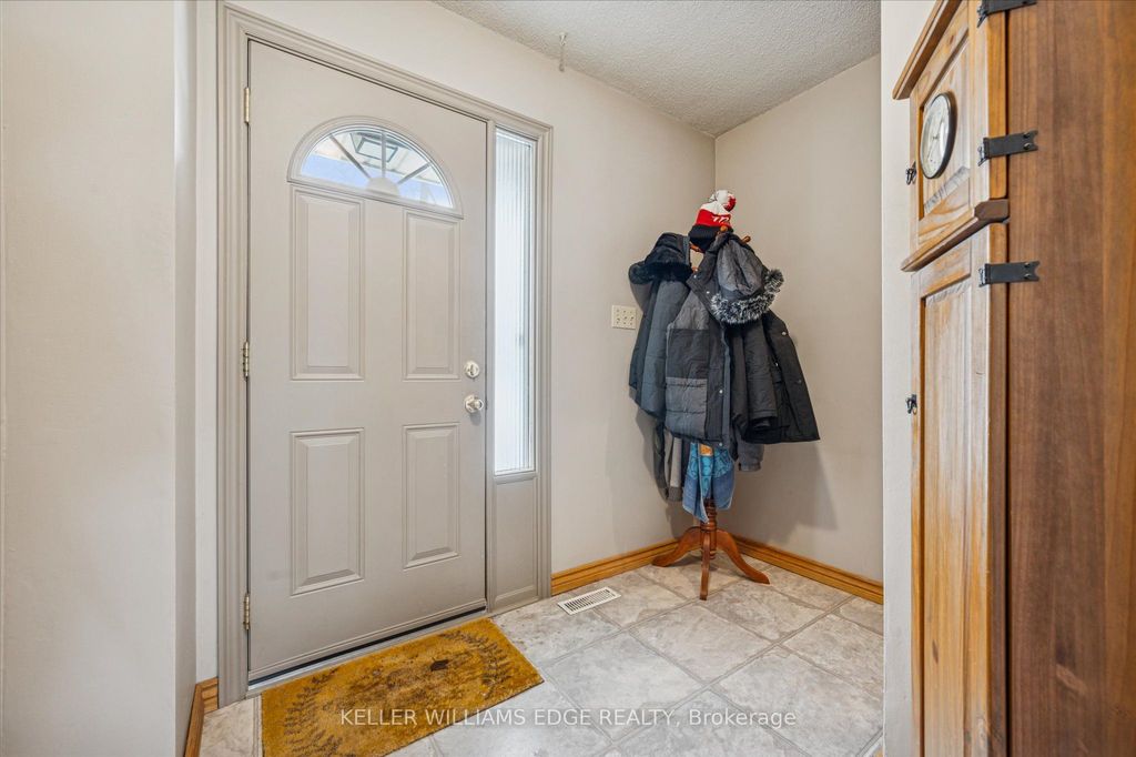 Photo of 51 Paulander Drive #31, Kitchener, ON N2M 5E5 (MLS # X12636334)
