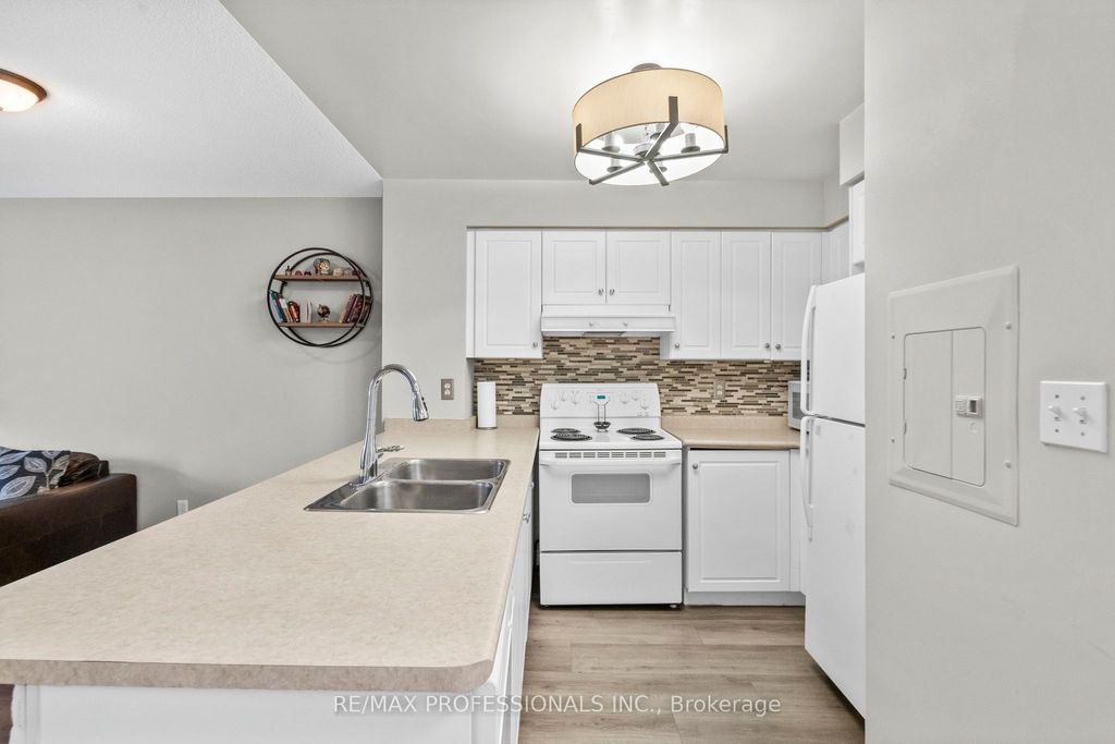 Photo of 43 Eglinton Avenue E #608, Toronto, ON M4P 1A2 (MLS # C12864288)