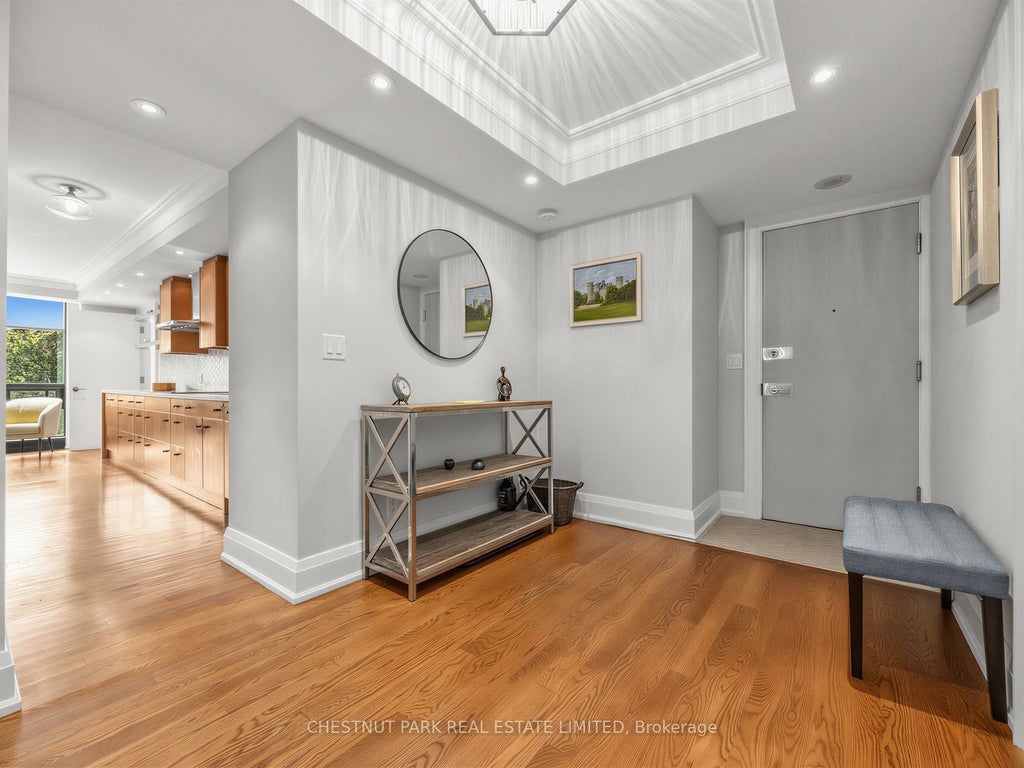 Photo of 625 Avenue Road #304, Toronto, ON M4V 2K7 (MLS # C13612242)