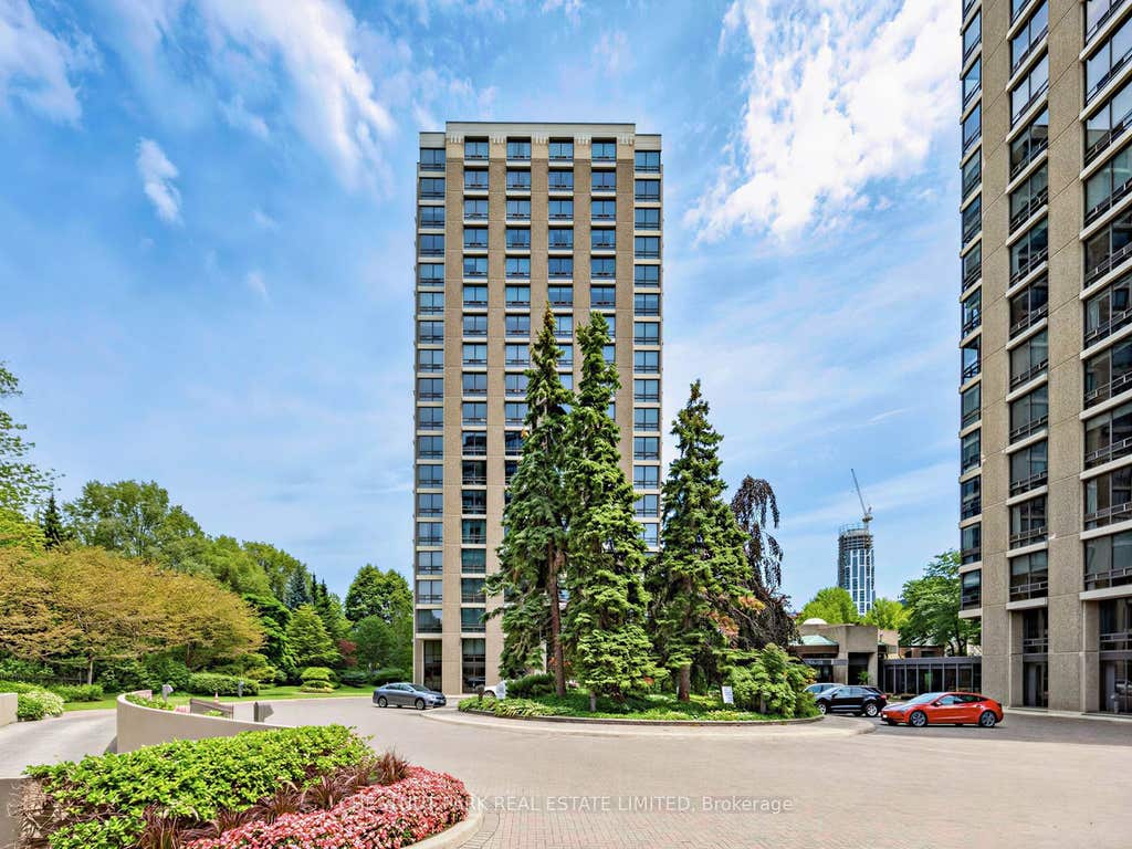 Photo of 625 Avenue Road #304, Toronto, ON M4V 2K7 (MLS # C13612242)