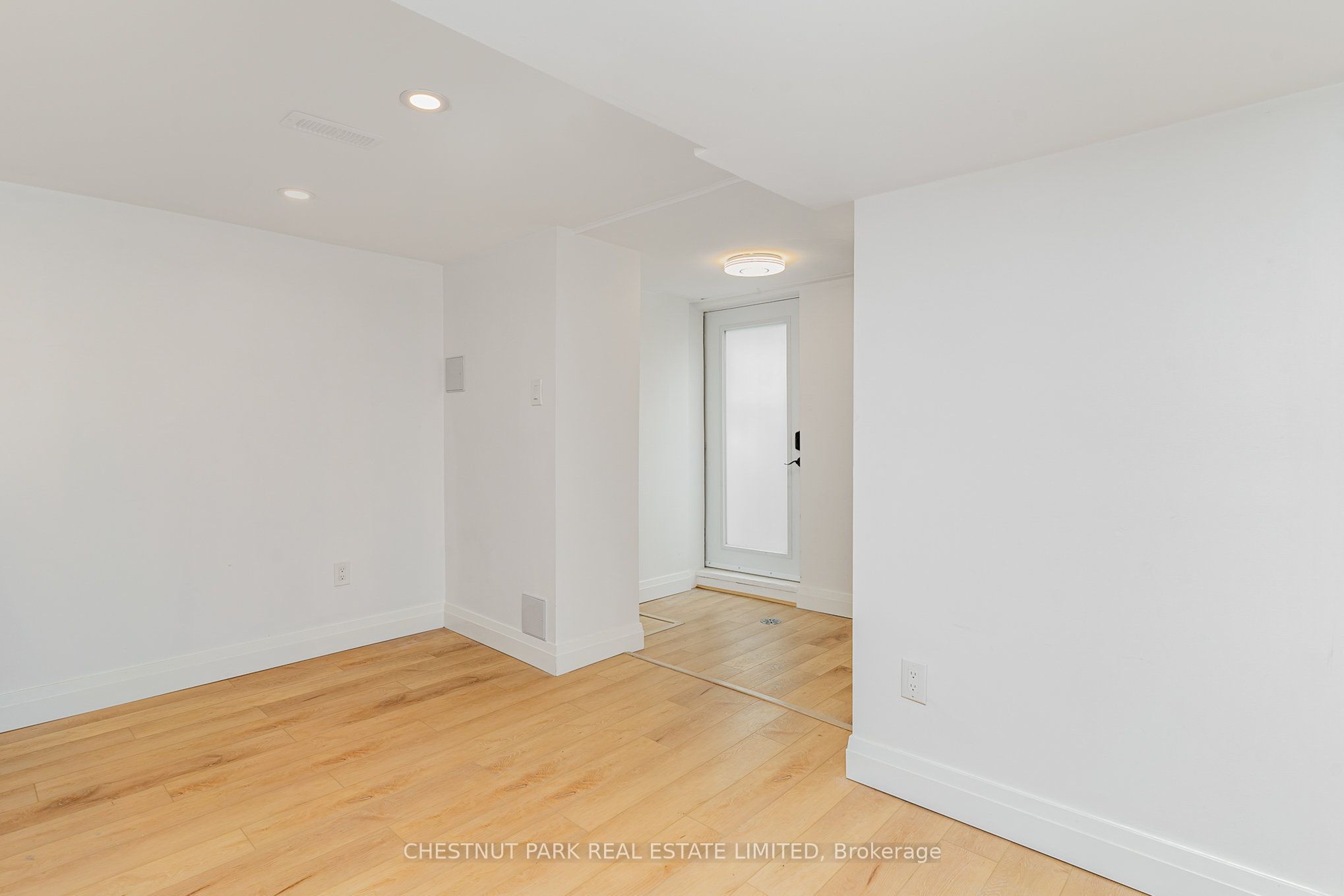901 Manning Avenue Lower
