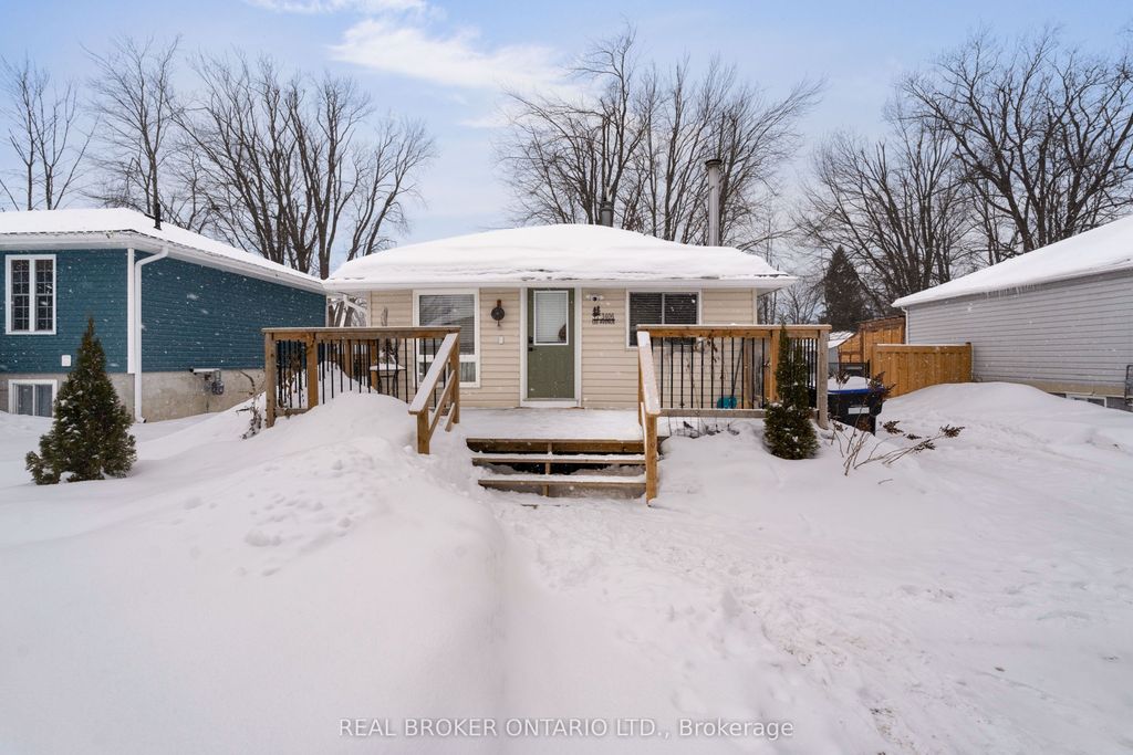 Photo of 3406 Lee Avenue, Severn, ON L0K 1G0 (MLS # S12719170)