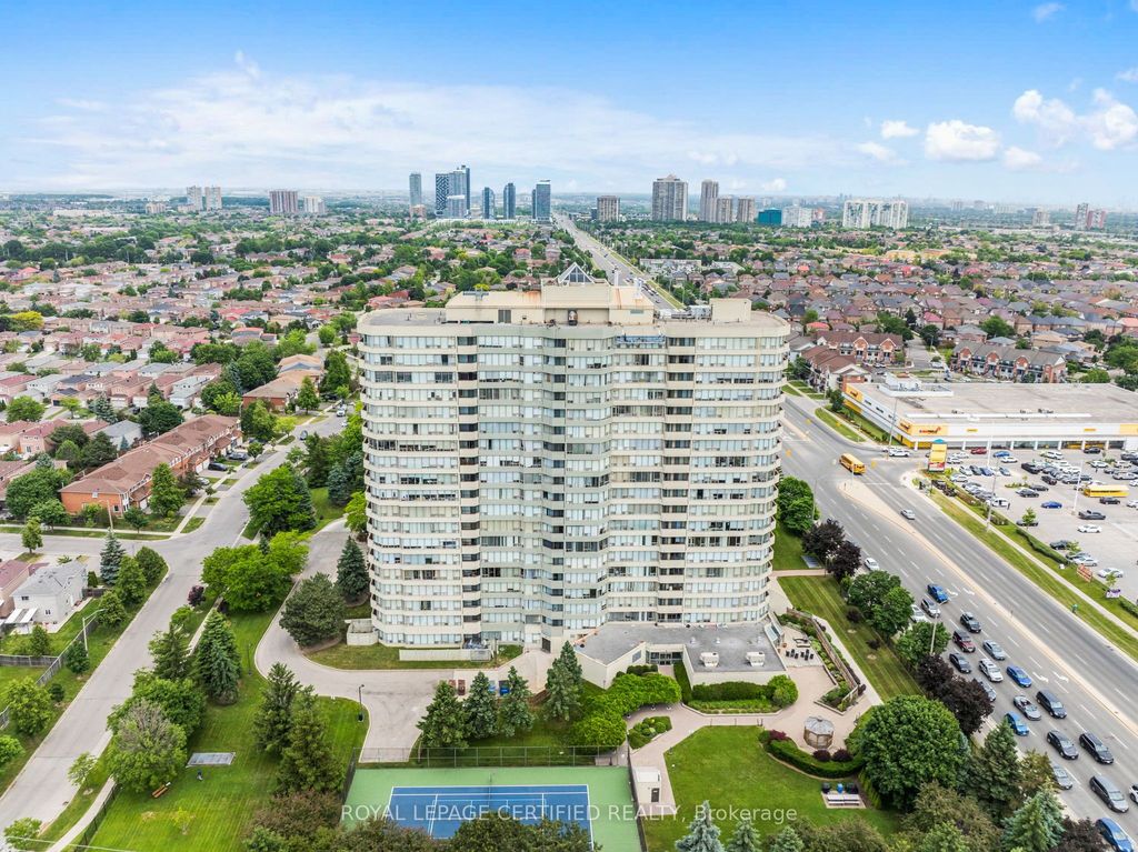 Photo of 700 Constellation Drive #210, Mississauga, ON L5R 3G8 (MLS # W13107378)
