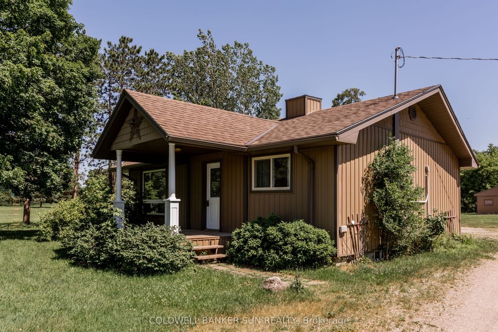 Photo of 686078 Oxford Rd 2 Road, Norwich, ON N4S 7V9 (MLS # X12954914)