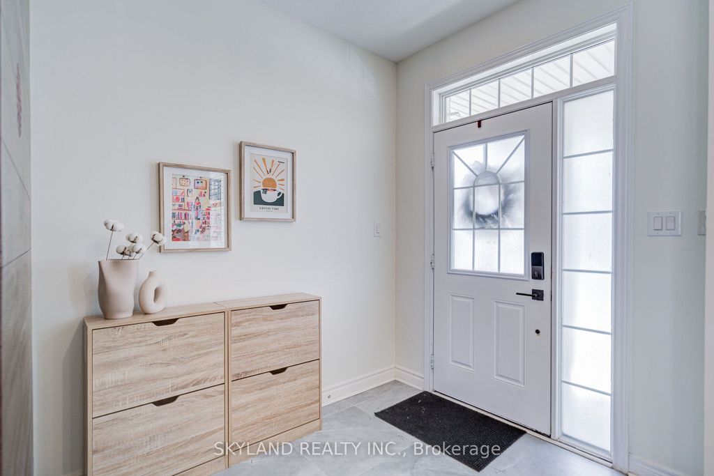 Photo of 22 James Joyce Drive, Markham, ON L6C 0L7 (MLS # N12475252)