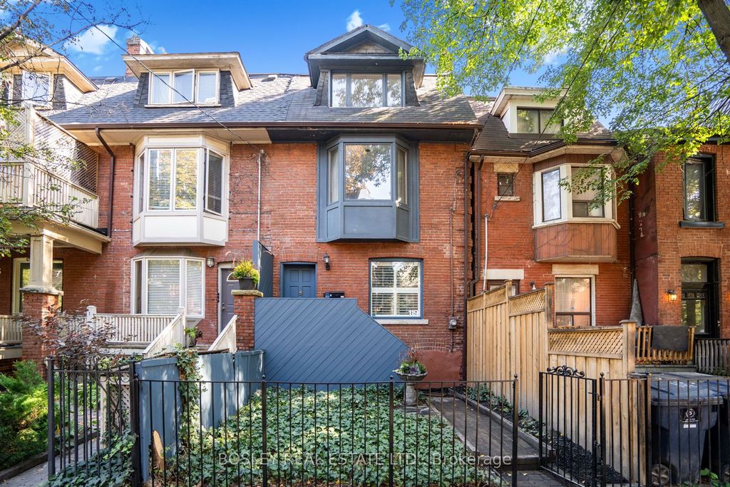 Photo of 119 Seaton Street, Toronto, ON M5A 2T3 (MLS # C12450227)