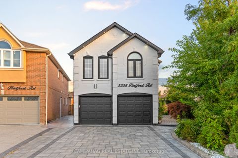 5358 Flatford Road Mississauga ON L5V 1Y6