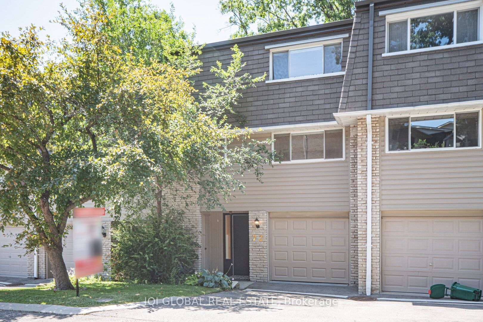 1270 Gainsborough Drive 72