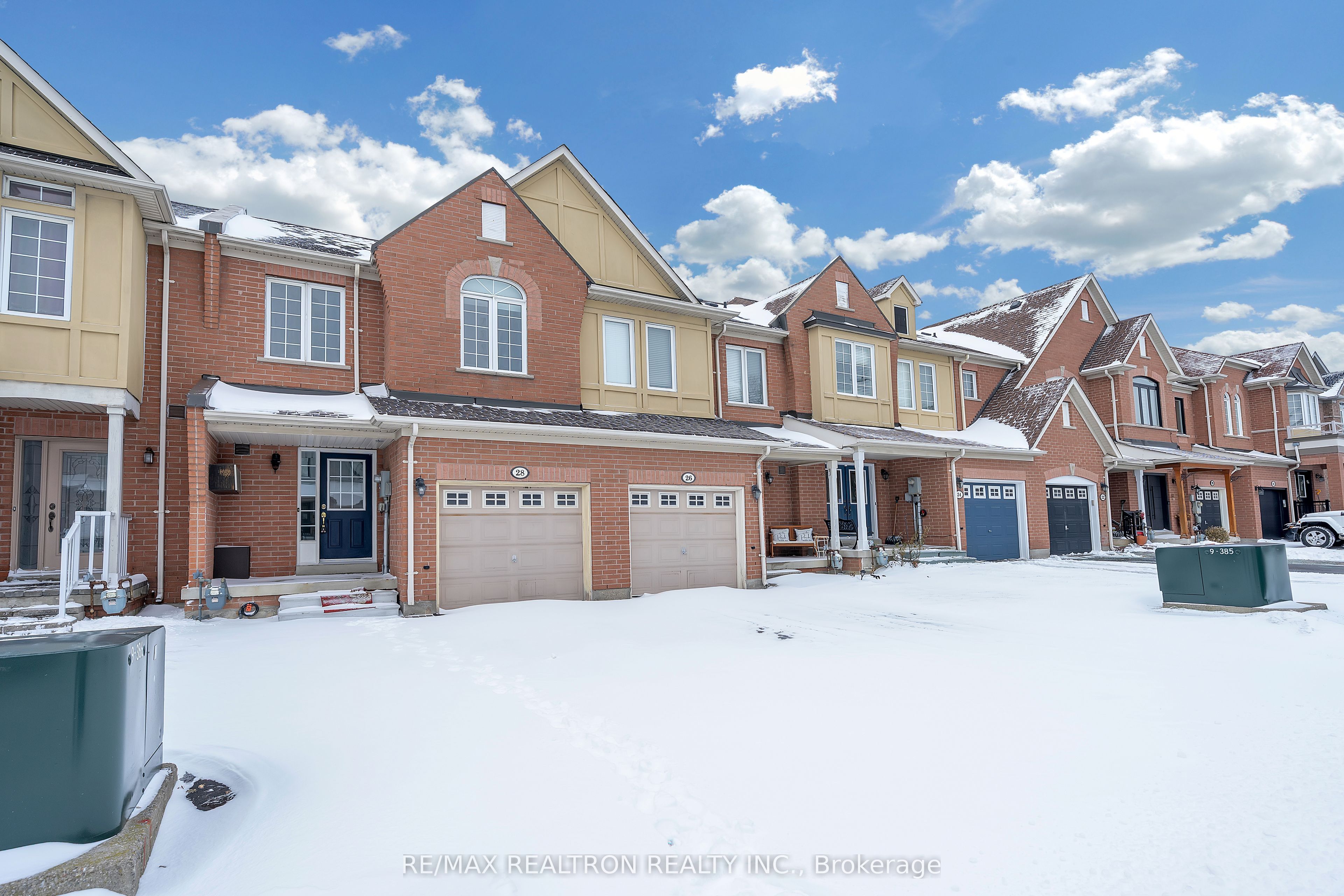 28 Daniel Reaman Crescent