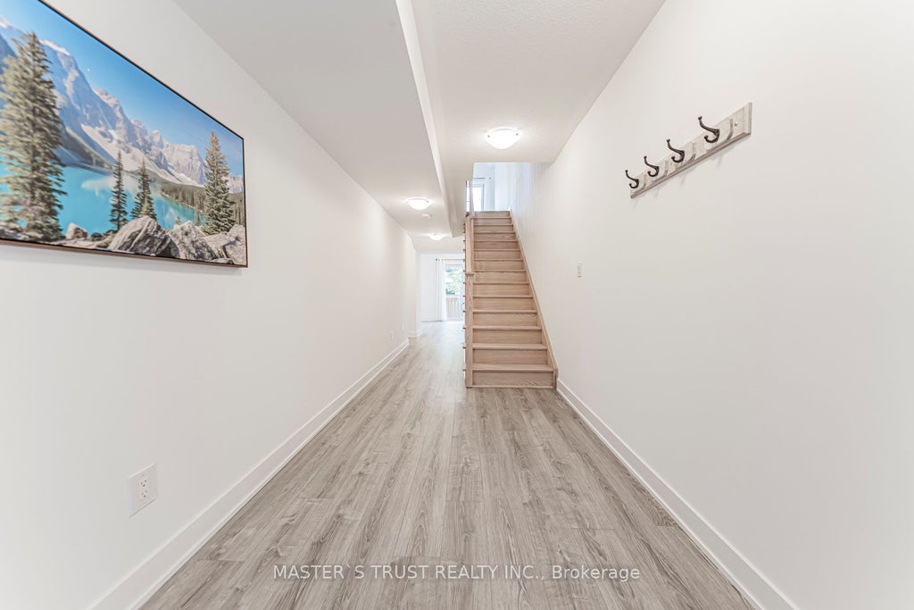 Photo of 110 Covington Crescent, Whitchurch-Stouffville, ON L4A 4W8 (MLS # N13428956)