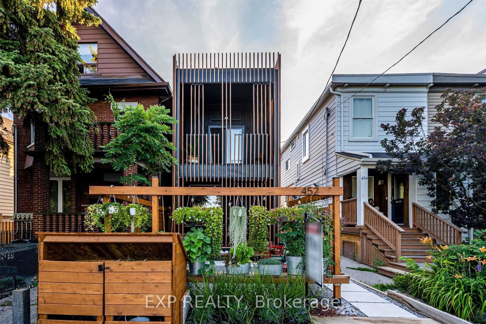 452 Montrose Avenue