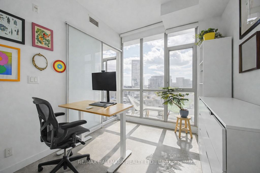 Photo of 510 KING Street E #819, Toronto, ON M5A 1M1 (MLS # C13009038)