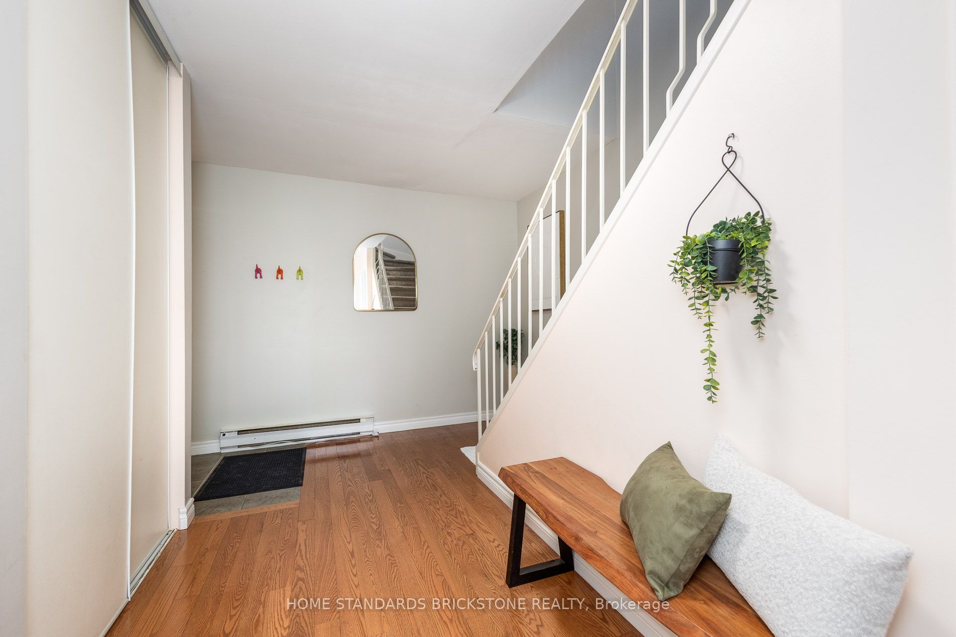 11 Reith Way