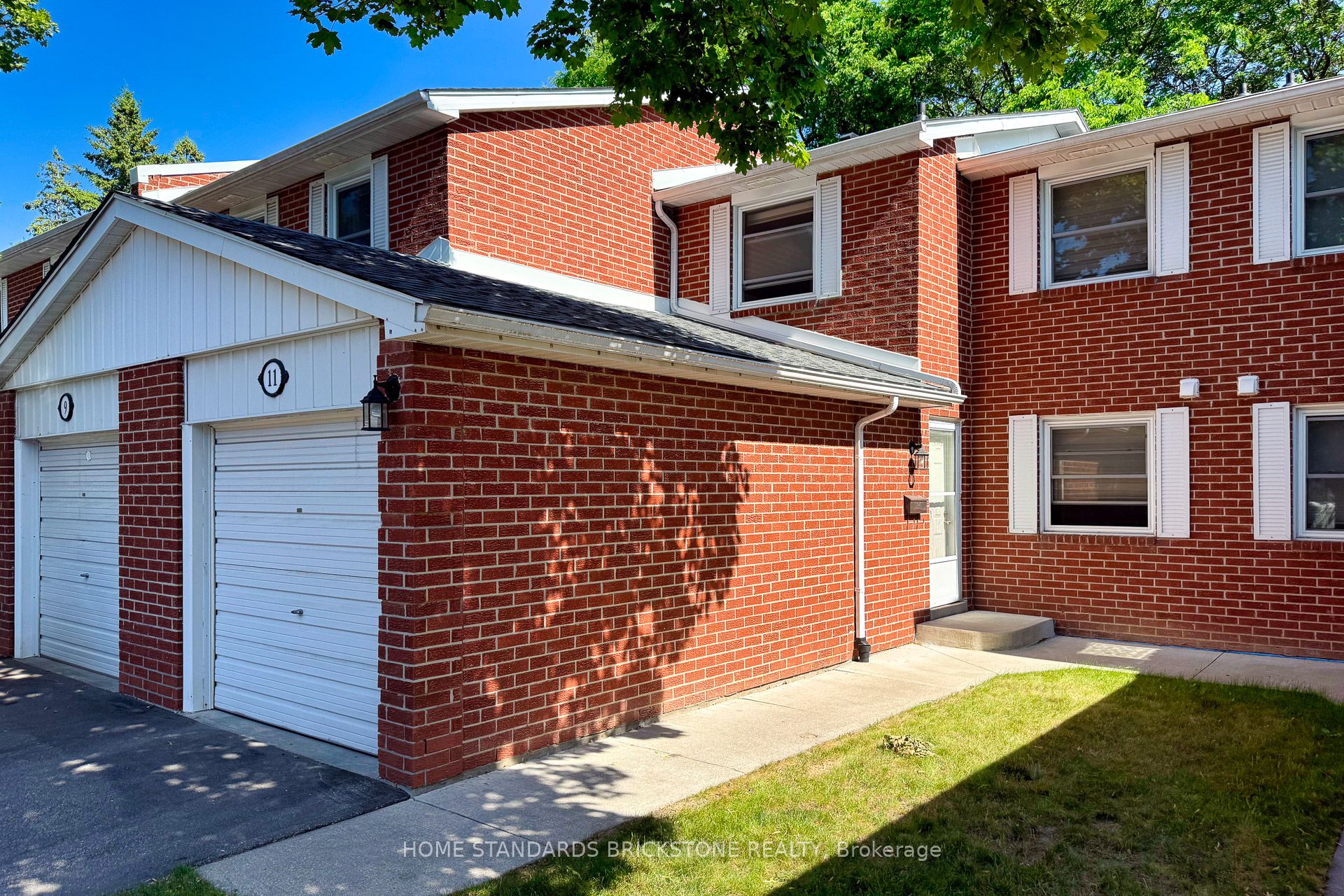 11 Reith Way