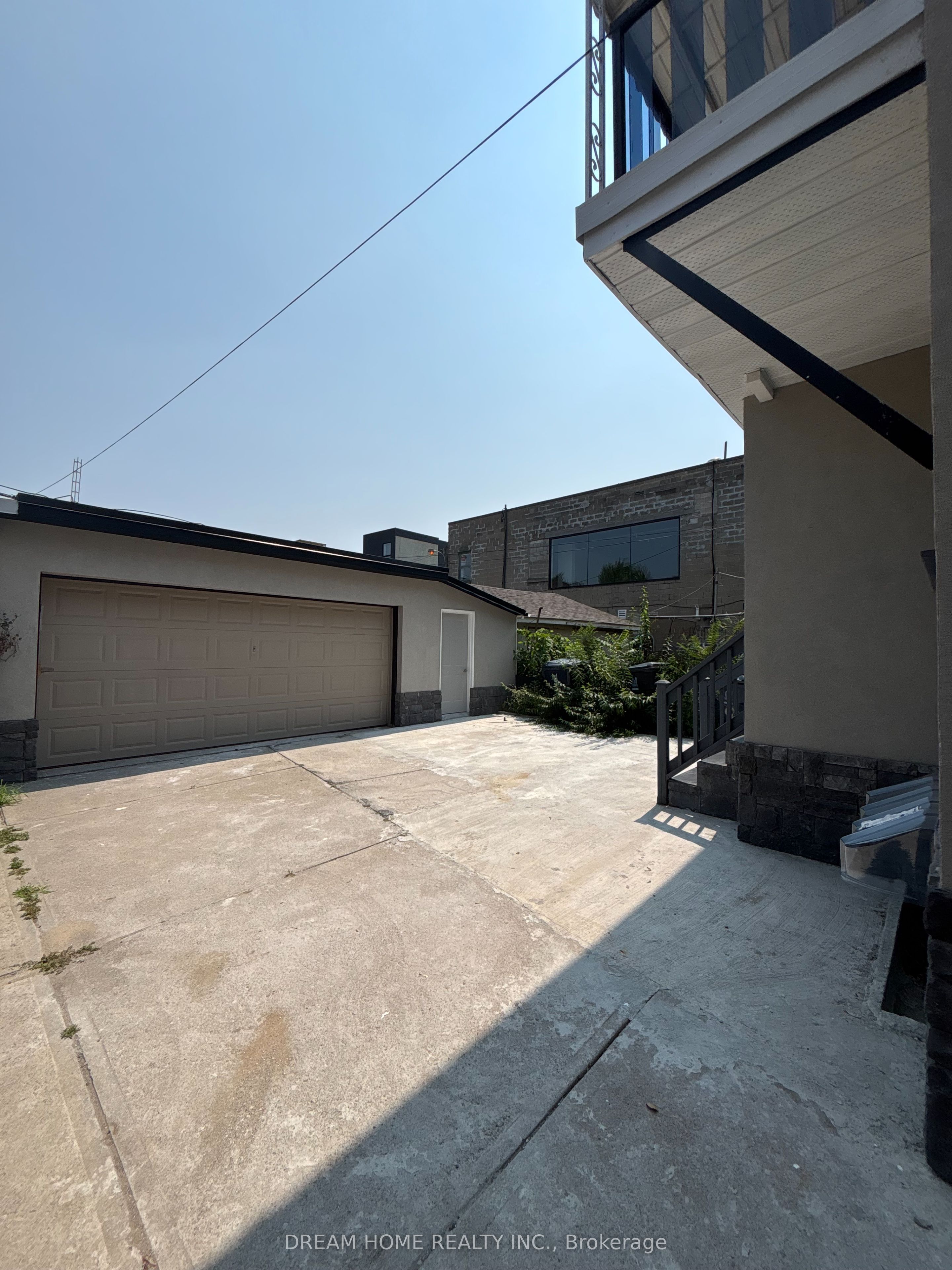 9 Rusholme Drive E Bsmt