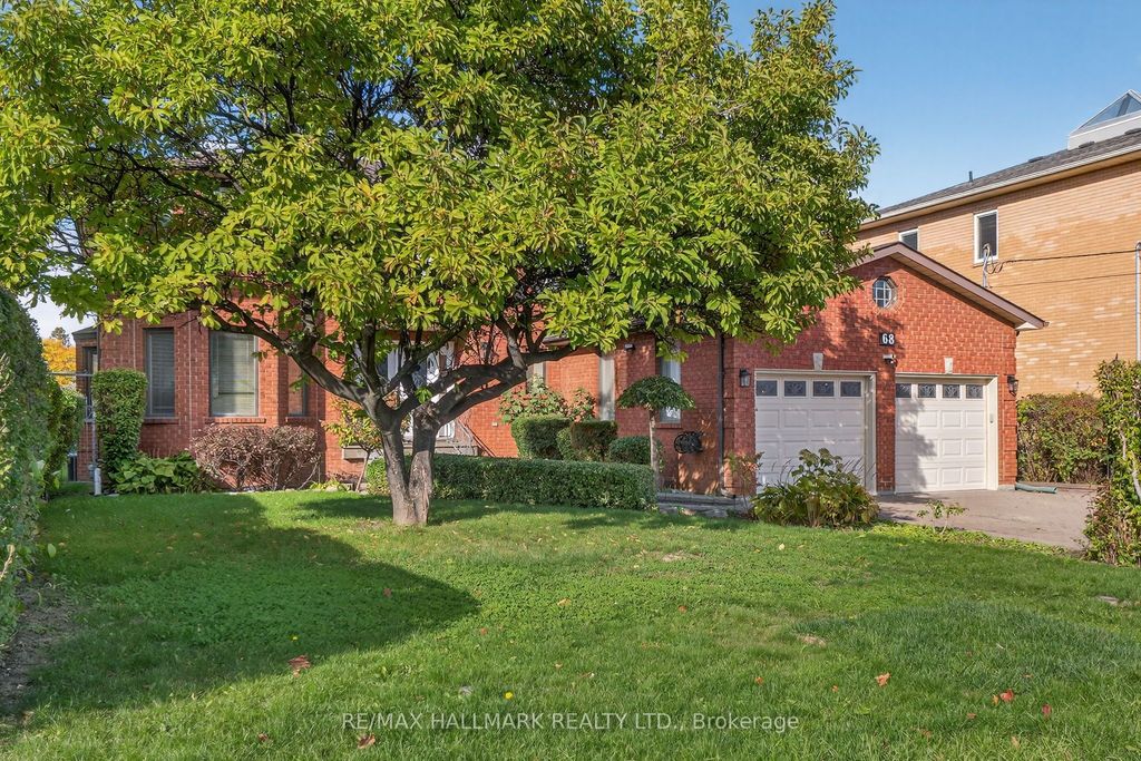 Photo of 68 Sunset Trail, Toronto, ON M9M 1J6 (MLS # W12497016)