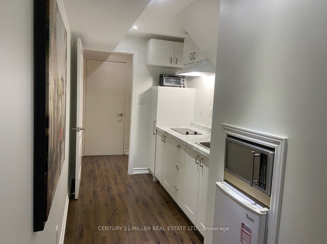 2447 PINE GLEN Road Lower Level