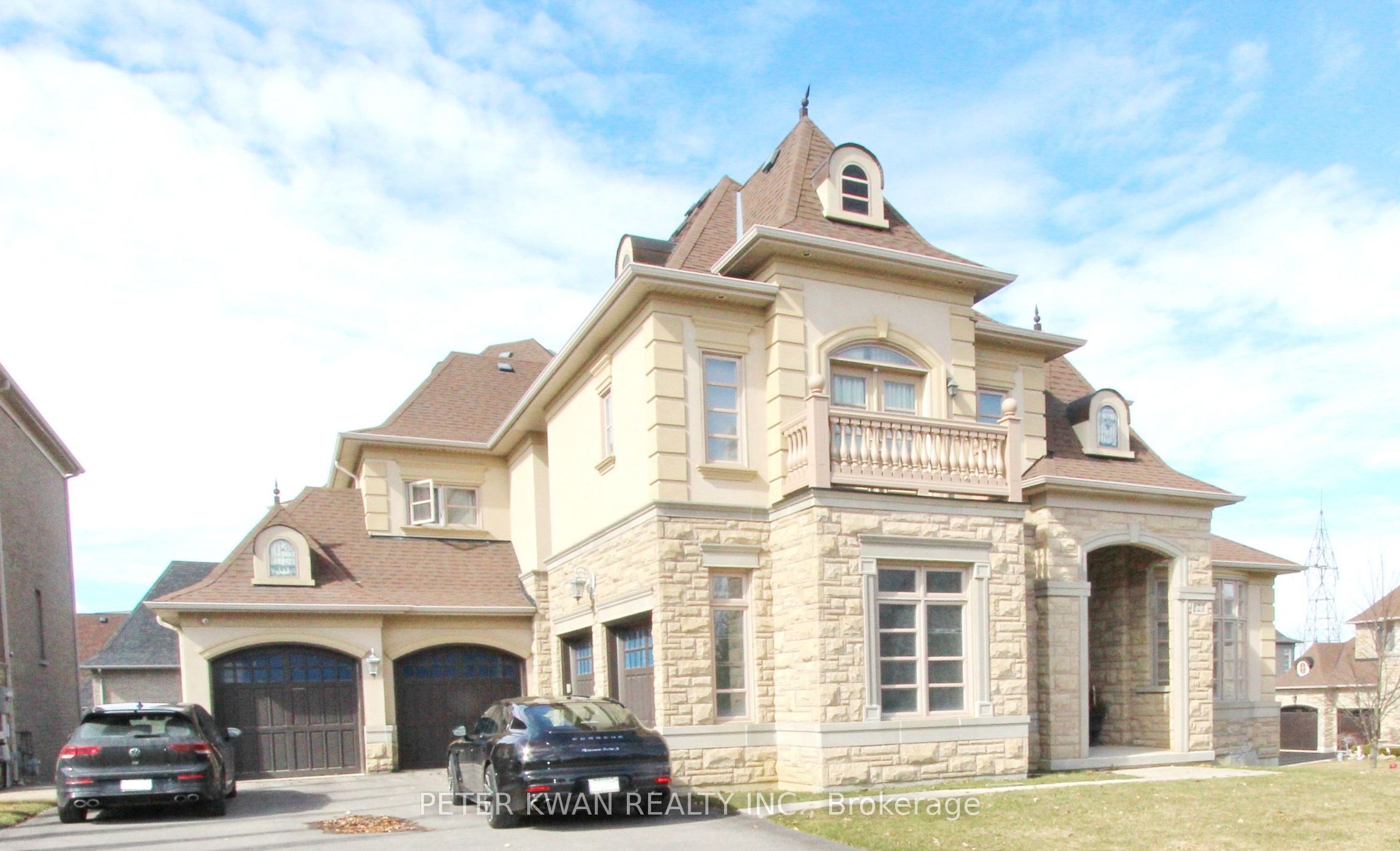 123 Carisbrooke Circle