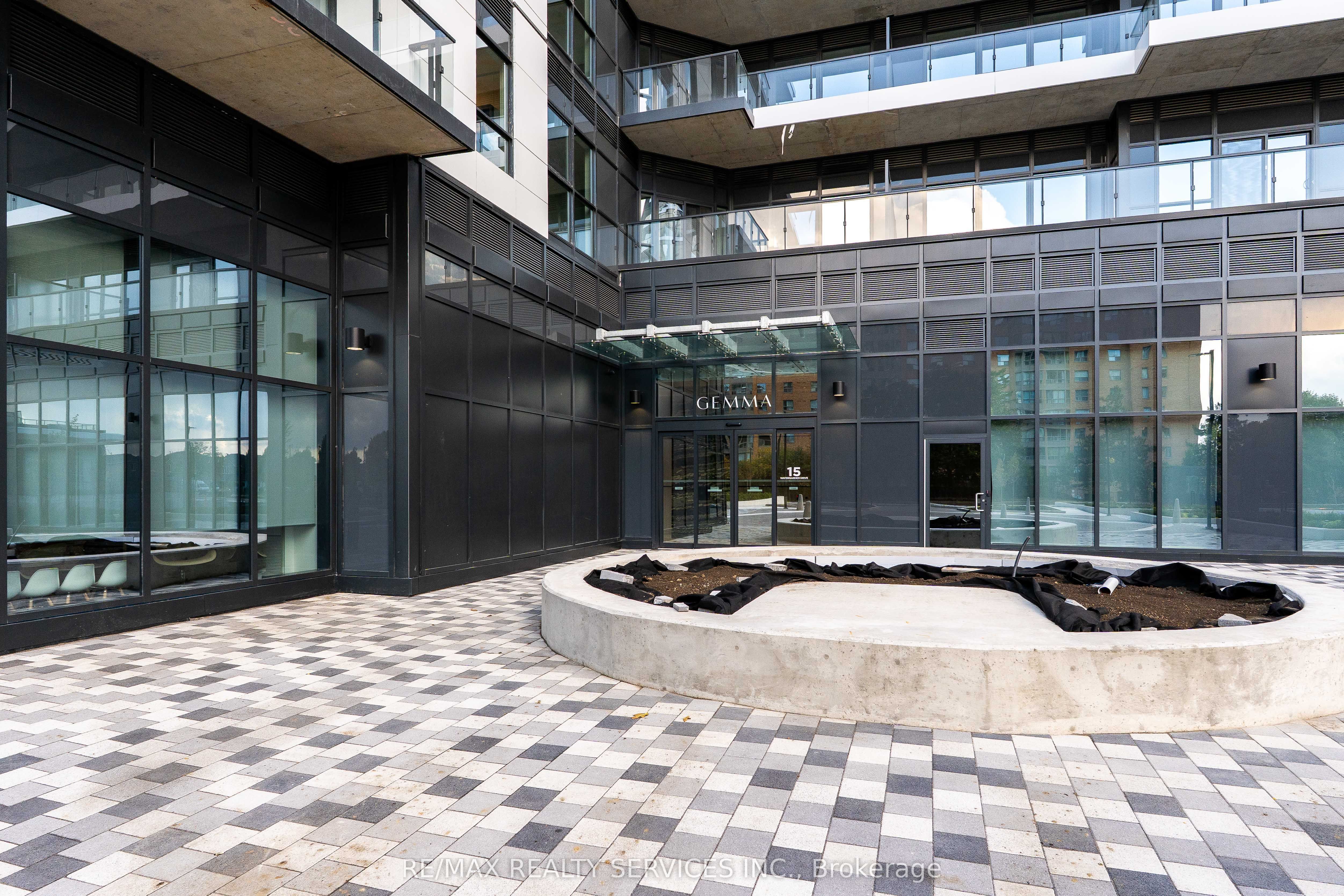 15 Watergarden Drive 2601