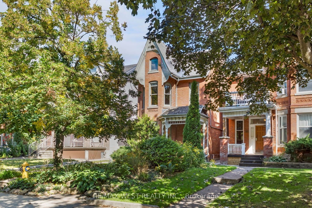 Photo of 195 Dunn Avenue, Toronto, ON M6K 2S1 (MLS # W13836870)