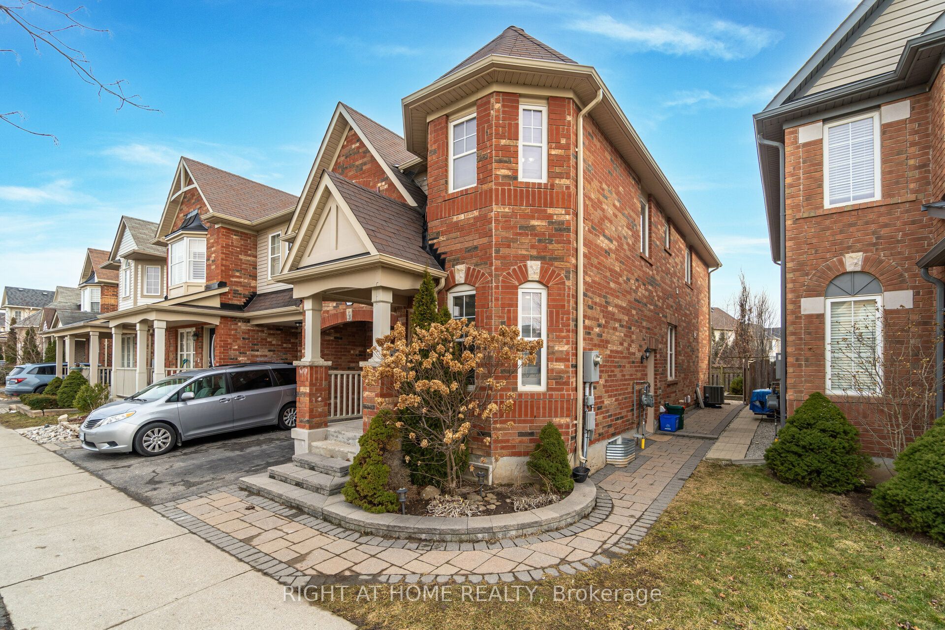 898 Philbrook Drive