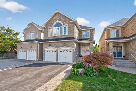 Photo of 9 Maraca Drive, Richmond Hill, ON L4S 0A3 (MLS # N12418811)