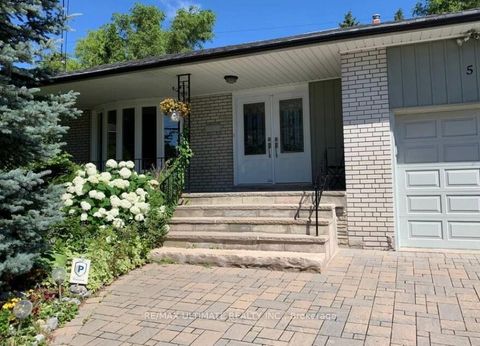 Photo of 55 Tollerton Avenue, Toronto, ON M2K 2H4 (MLS # C12380320)