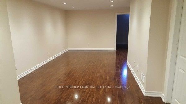 5193 Nestling Grove /Lower