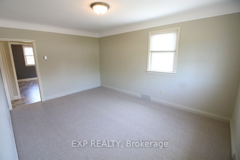 Photo of 106 Haig Street, St. Catharines, ON L2R 6L2 (MLS # X12972844)