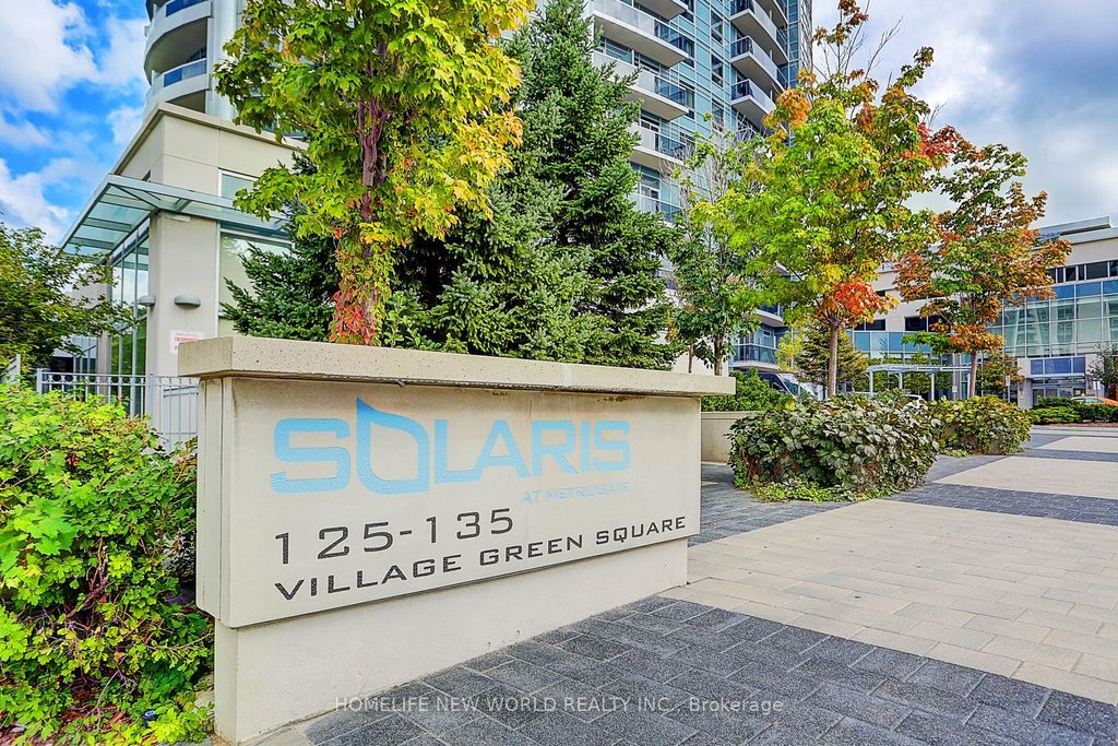 Photo of 135 VILLAGE GREEN Square #923, Toronto, ON M1S 0G4 (MLS # E13100430)