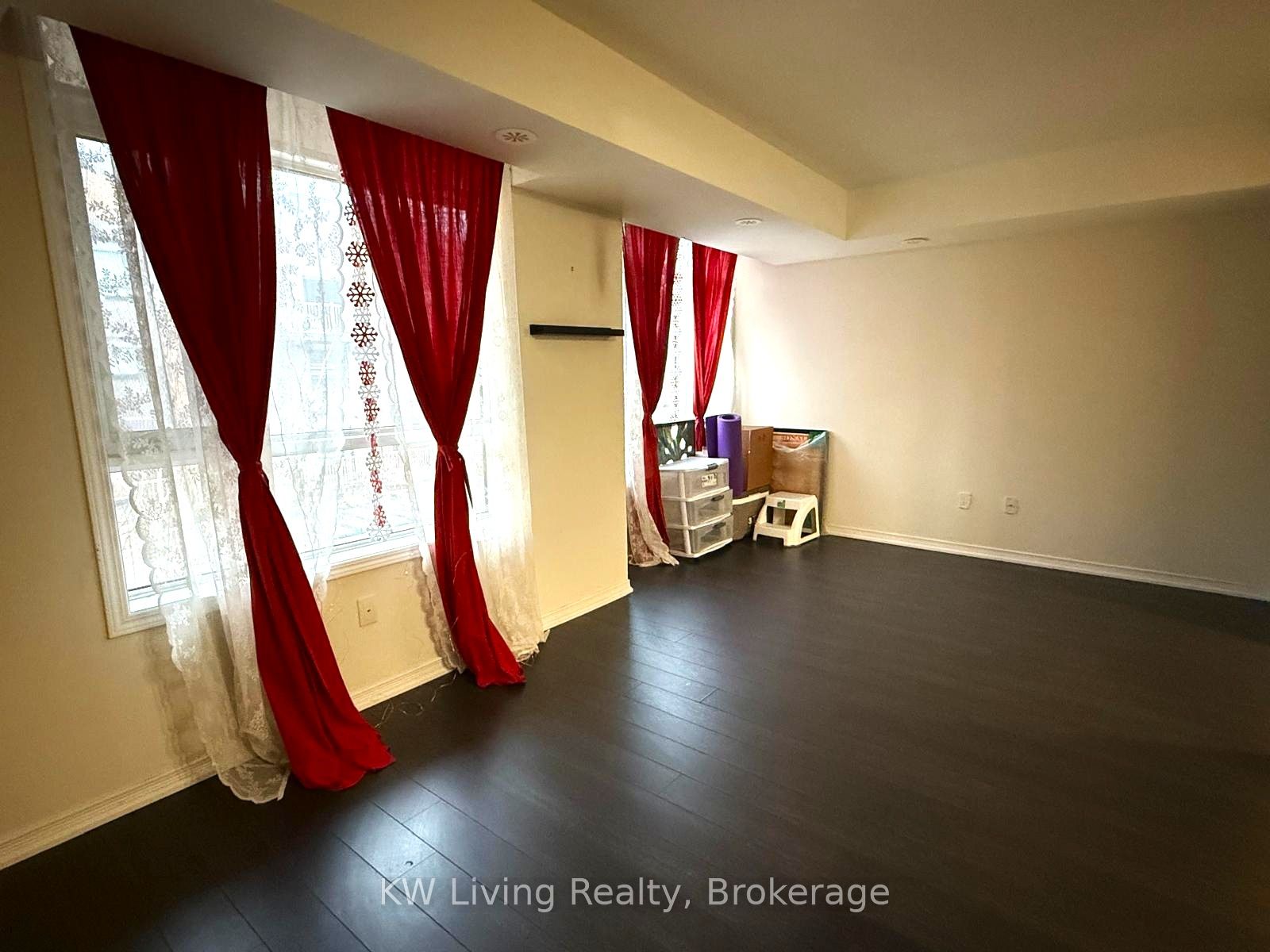 1070 Progress Avenue 304