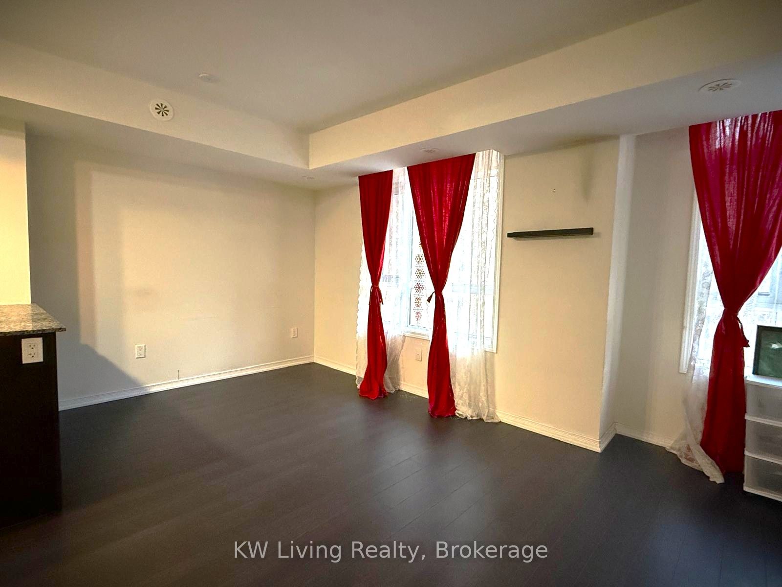 1070 Progress Avenue 304