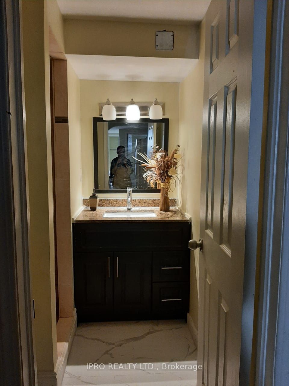 3198 Cabano Crescent Basement