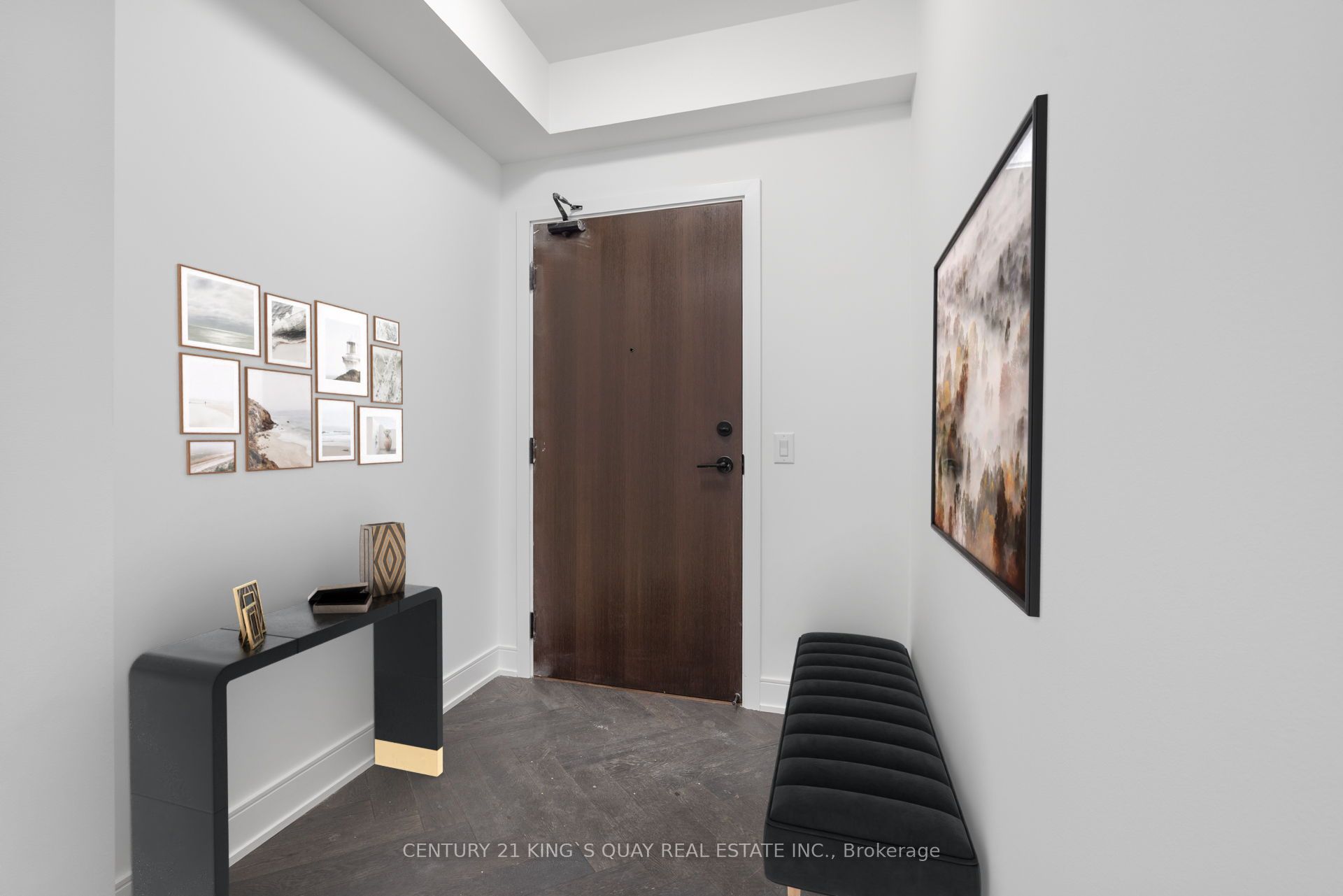 8888 Yonge Street 1004