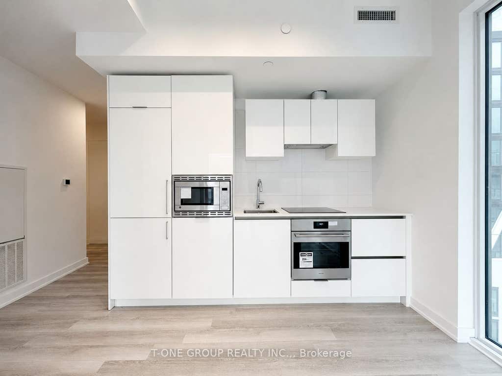 Photo of 121 St. Patrick Street #1421, Toronto, ON M5T 0B8 (MLS # C13497688)