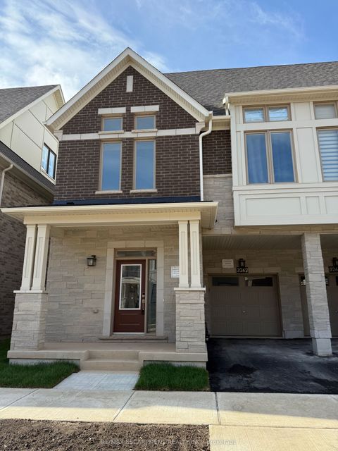 3262 Crystal Drive Oakville ON L6M 4K1