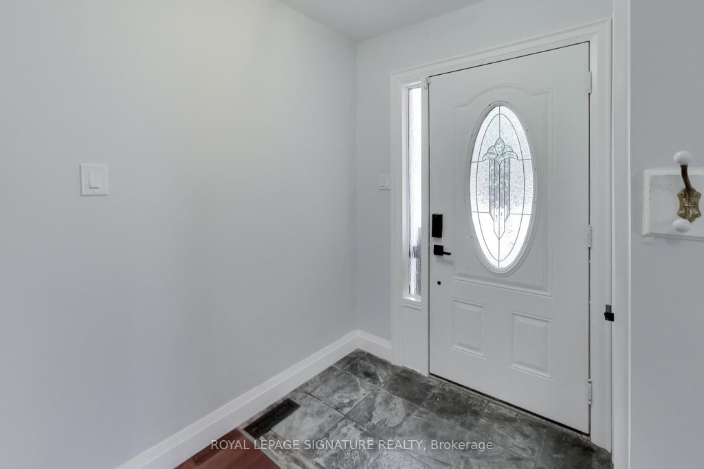Photo of 35 Carr Drive, Barrie, ON L4N 6M9 (MLS # S13800642)