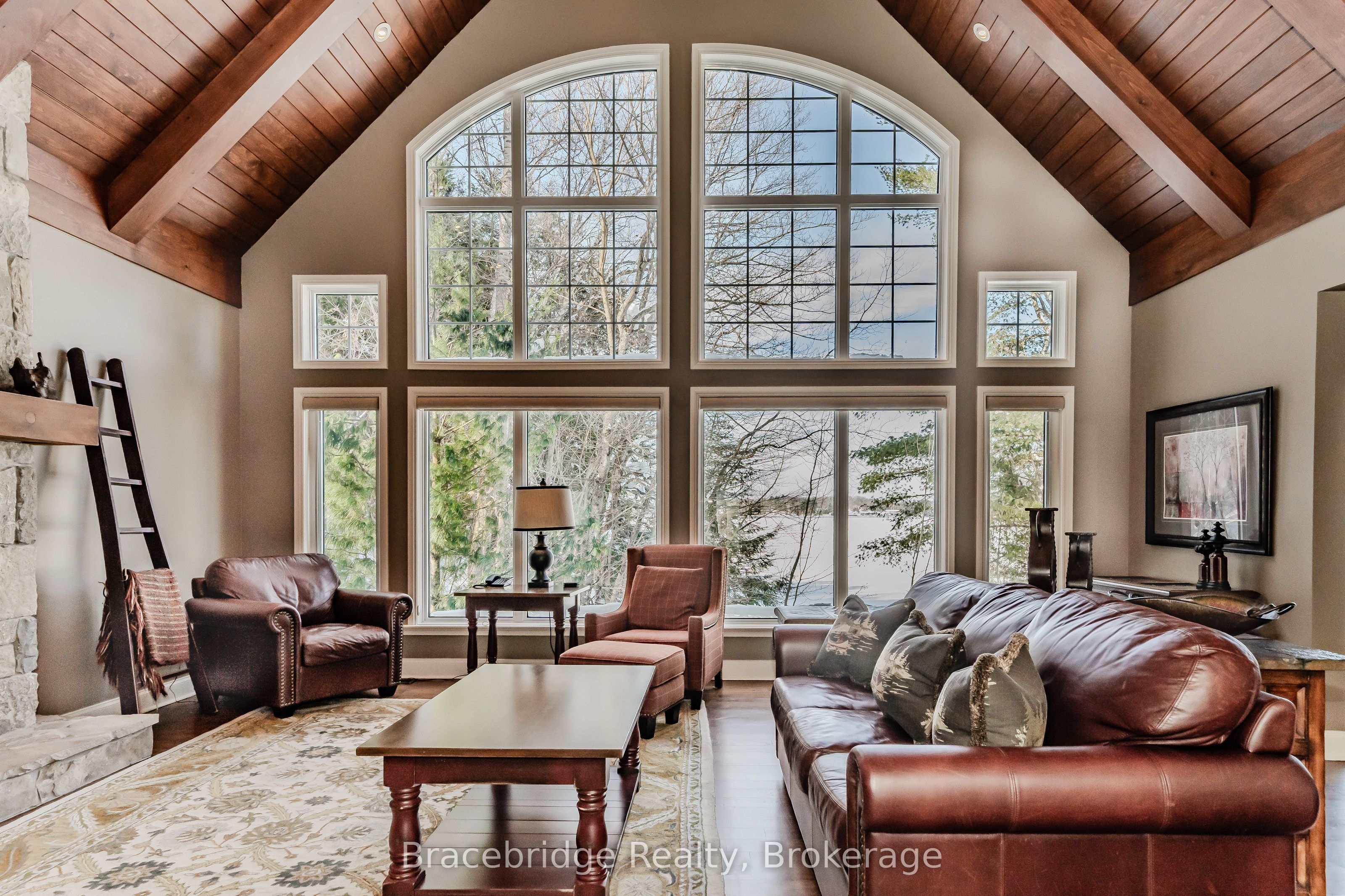 Photo 1 of 40 — 3876 Muskoka Rd 118 Highway W Water's Edge W1, Muskoka Lakes, ON P0B 1J0