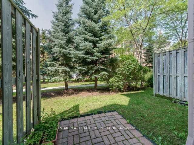 23 St Moritz Way 12