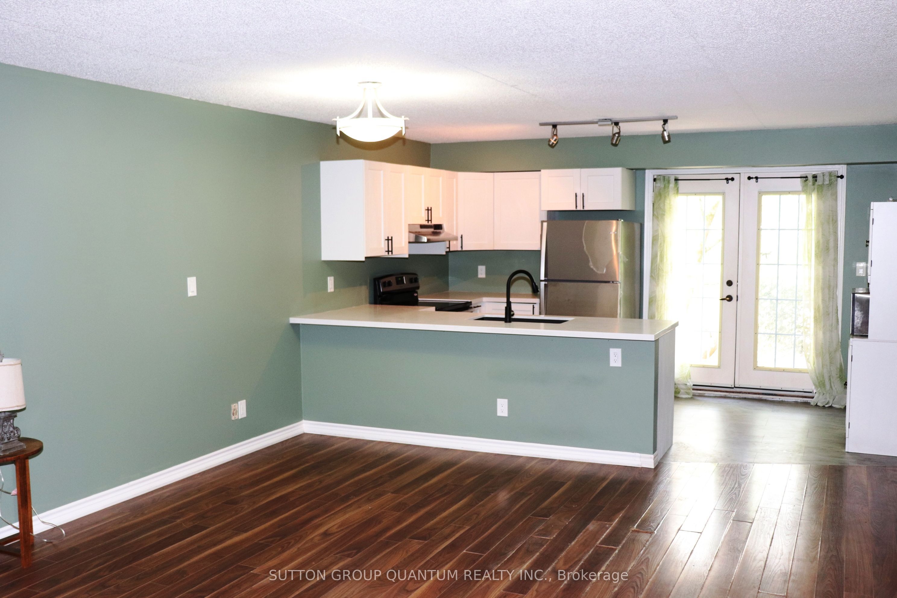 4025 Kilmer Drive 301